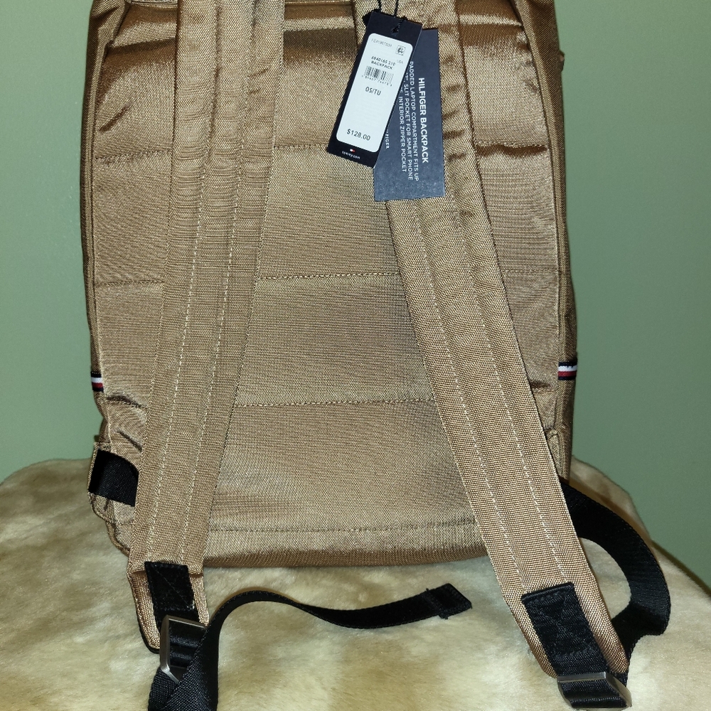 Tommy Hilfiger Backpack Spacious - Picture 9 of 11